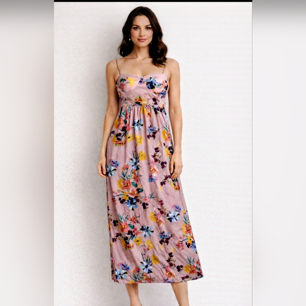 New Land of the free dress. Size M